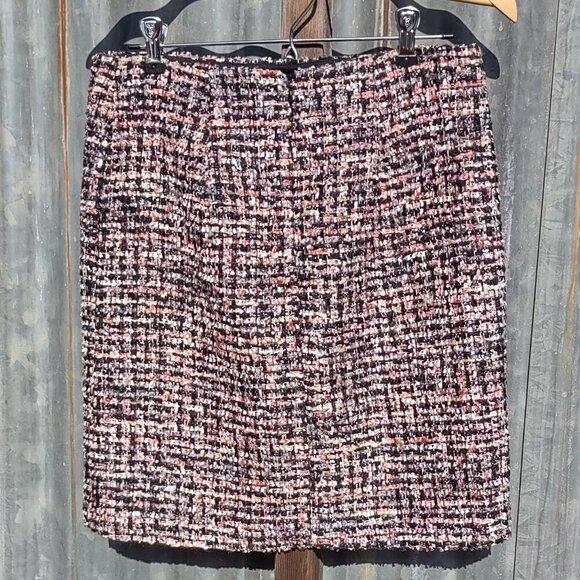 NEW  White House Black Market Pink Black Silver Tweed Skirt Quiet Luxury  Size 0 - Picture 2 of 9
